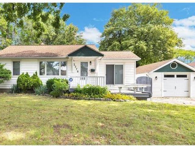 House for sale in Fontainebleau, Windsor