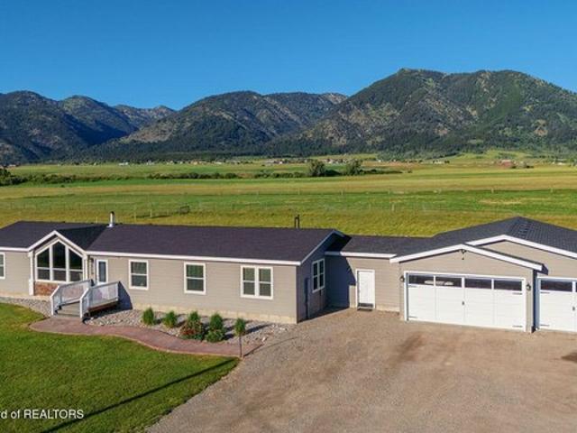 House for sale in Wyoming