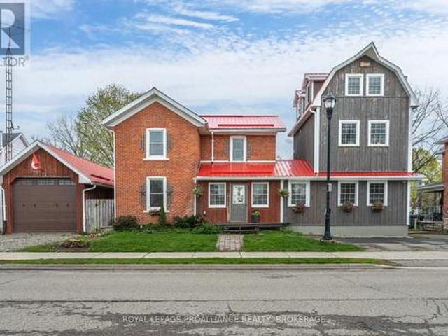 House for sale in Gananoque, Eastern Ontario