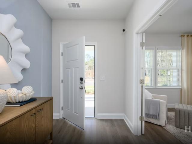 House for sale in Richmond Hill, Georgia