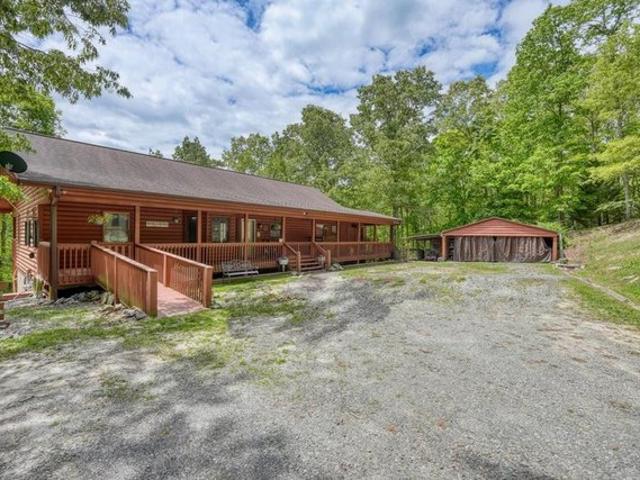 House for sale in Murphy, Cherokee County