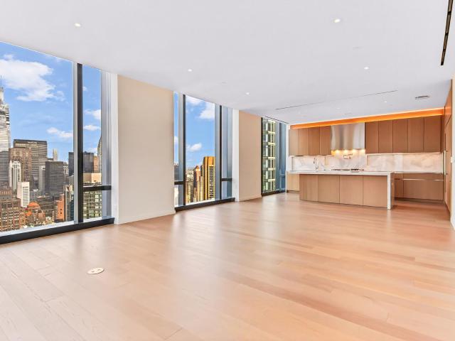 Condo for sale in Arverne, New York