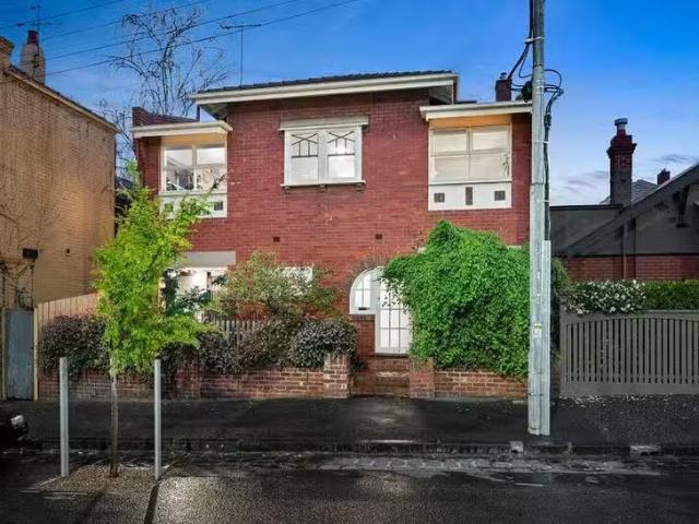 Apartment for rent in East Melbourne