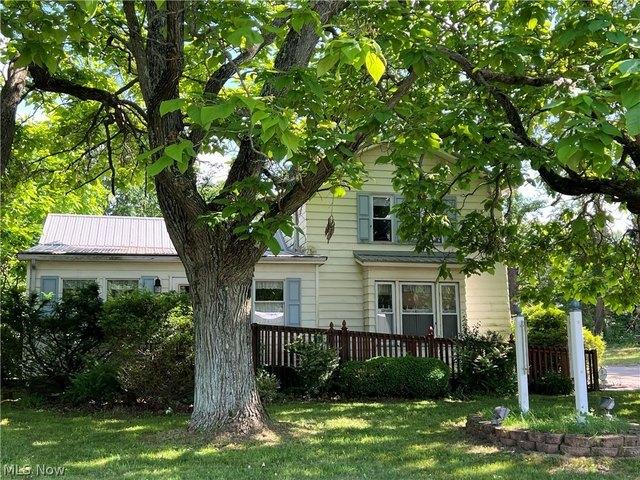 House for sale in Conneaut, Ohio