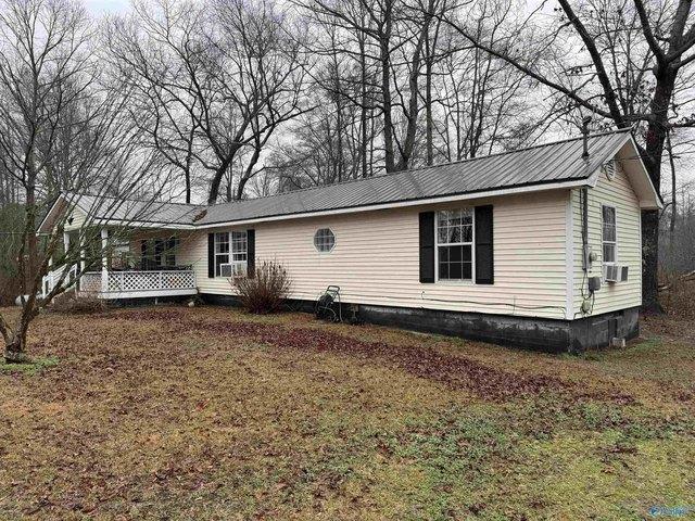 House for sale in Boaz, Alabama