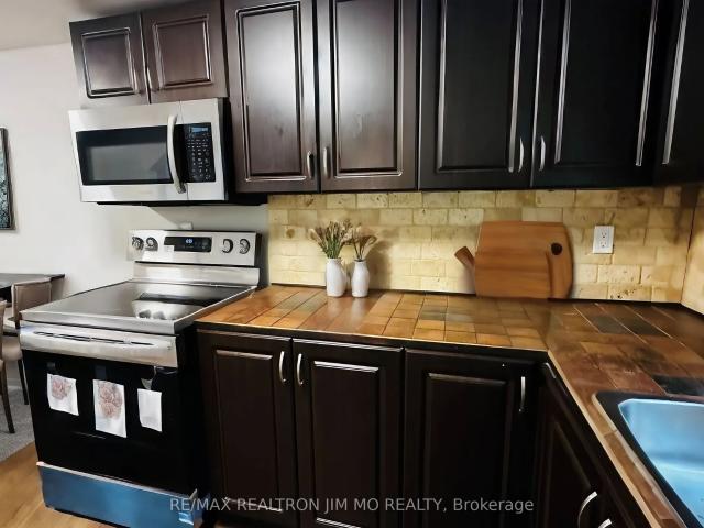 House for rent in Golden Horseshoe, Ontario