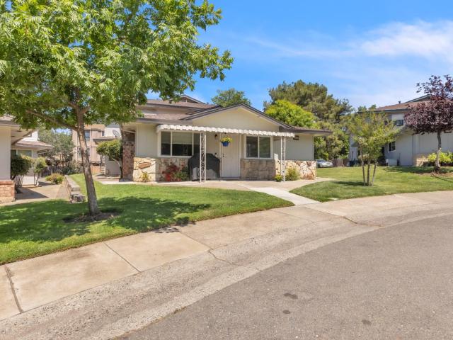 Condo for sale in Roseville, California