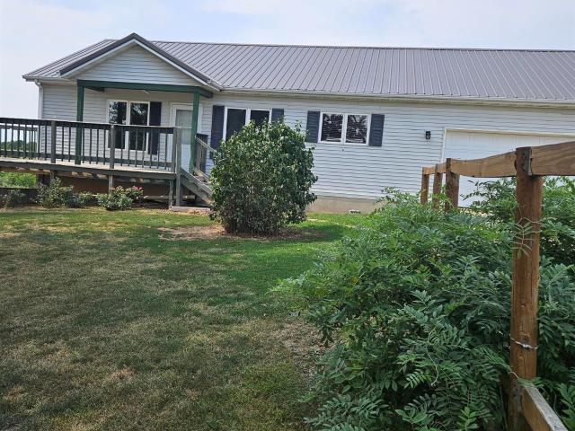 House for sale in Bloomfield, Iowa