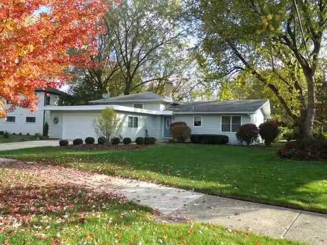 House for rent in Naperville