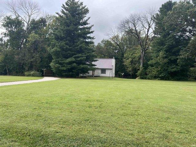 House for sale in Hazleton, Gibson County