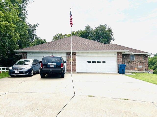 Townhouse for sale in Springfield, Greene County