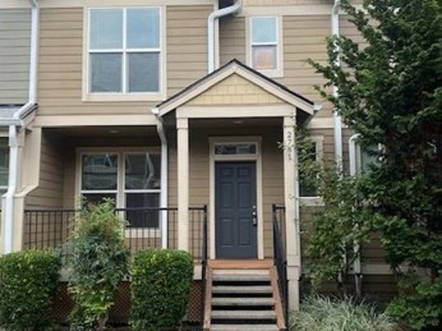 Townhouse for sale in Oregonia