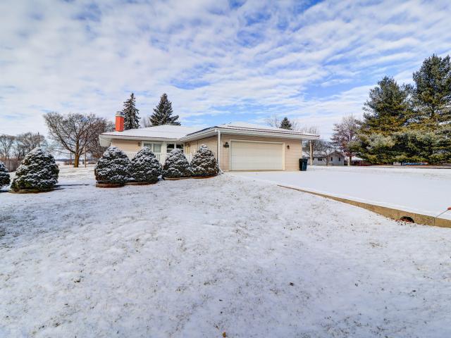 House for sale in Whiteside, Illinois