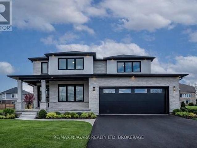 House for sale in Niagara, Ontario