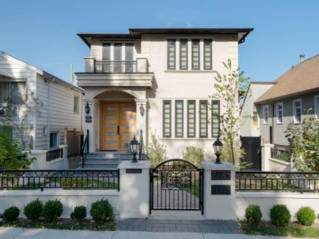 House for sale in Vancouver, British Columbia