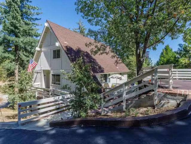 House for rent in Costa Mesa