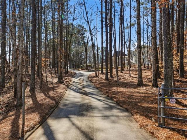 House for sale in Holly Springs, Cherokee County