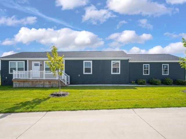 House for sale in Lapeer, Lapeer County