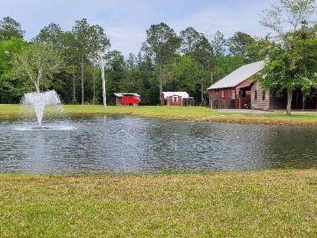 House for sale in Robertsdale, Alabama