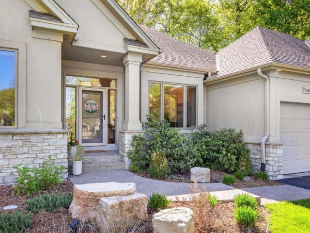 House for sale in Excelsior