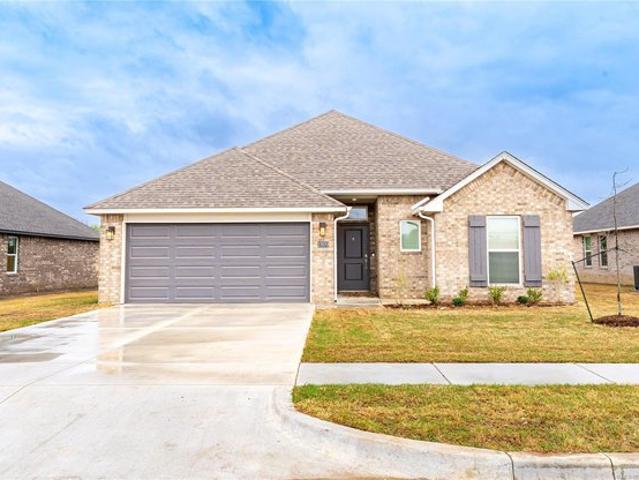 House for sale in Coweta, Oklahoma