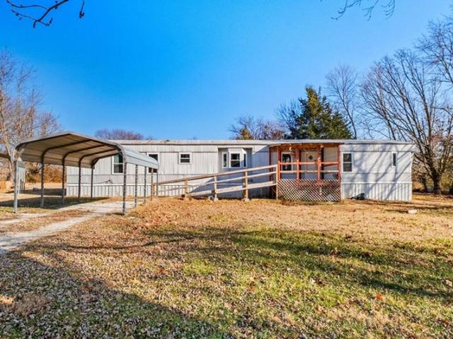 House for sale in Barry, Missouri