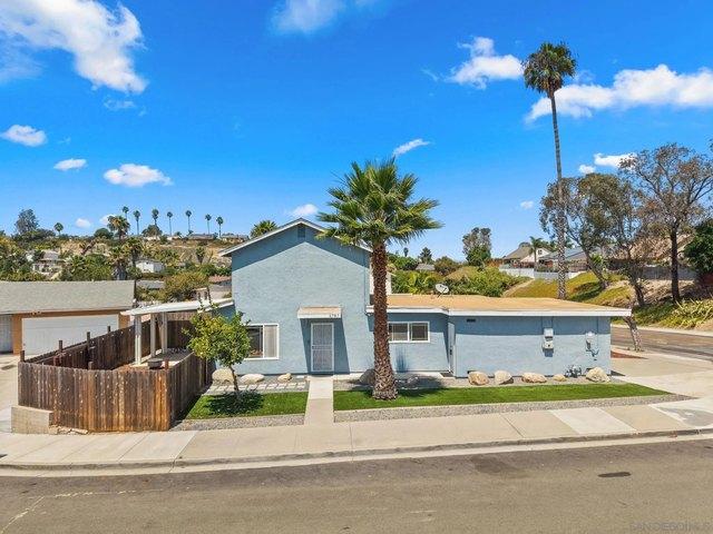 House for sale in Oceanside, San Diego County