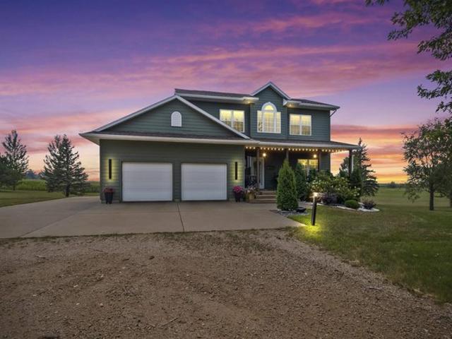 House for sale in Lennox, South Dakota