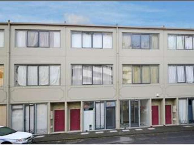 Townhouse for rent in Oroua County