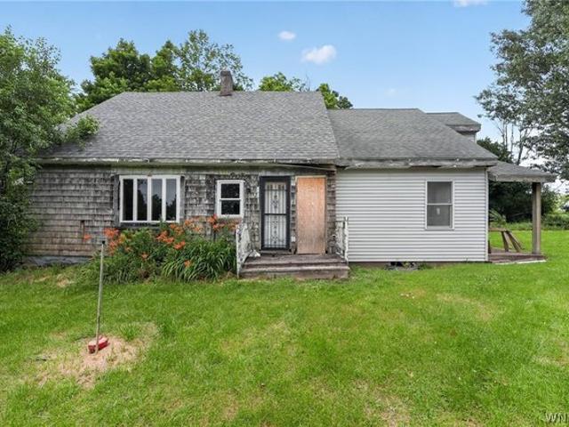 House for sale in Oneida, New York