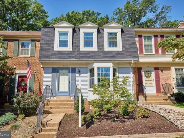 Townhouse for sale in Virginia