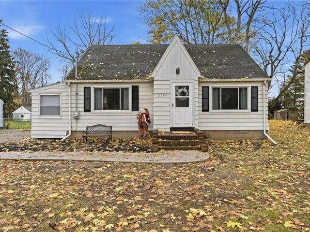House for sale in Penfield, New York
