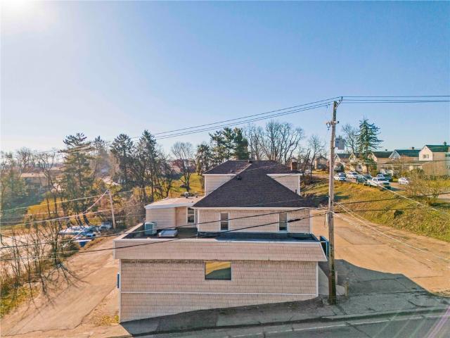 Property for rent in Bethel Park, Pennsylvania