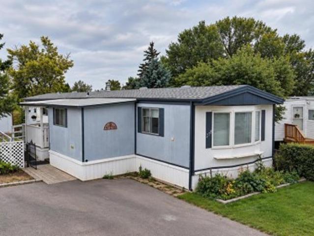 House for sale in St. Edwards, Lethbridge