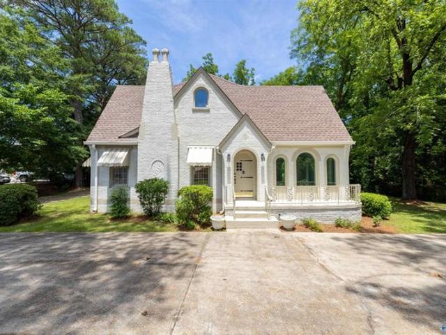 House for sale in Hamilton, Alabama