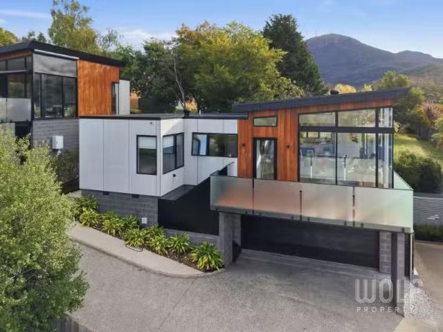 Condo for rent in Hobart, Tasmania