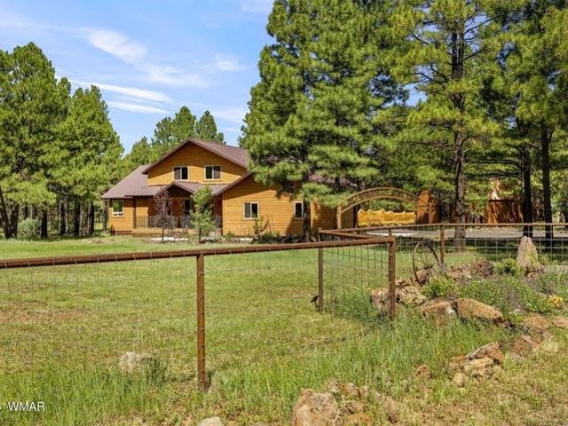 House for sale in Navajo, Arizona
