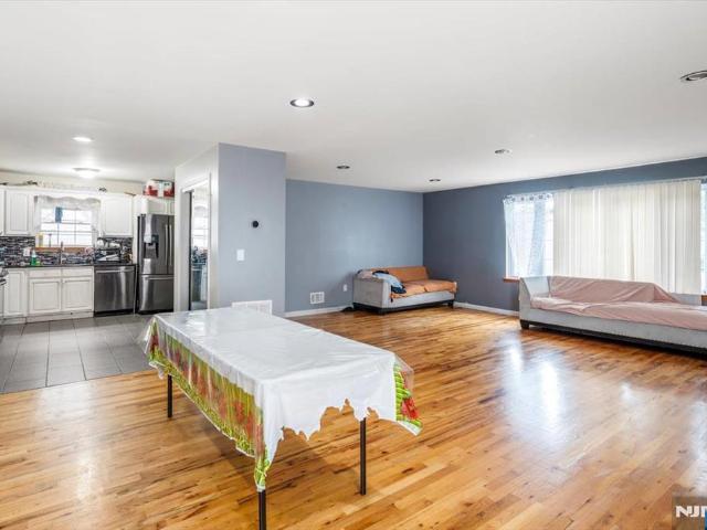 House for sale in Hillside, New Jersey