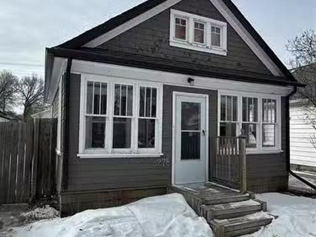 House for sale in East St. Paul, Manitoba