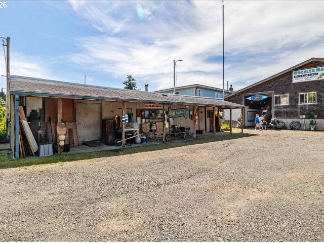 Commercial for sale in Oregonia