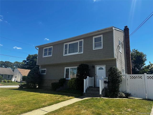 Property for rent in Nassau, New York
