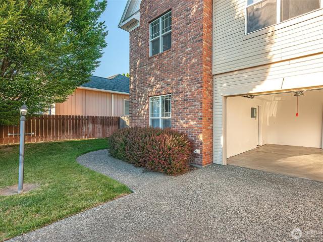 Condo for sale in College Place, Washington