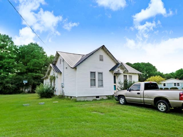 House for sale in Princeton, North Carolina