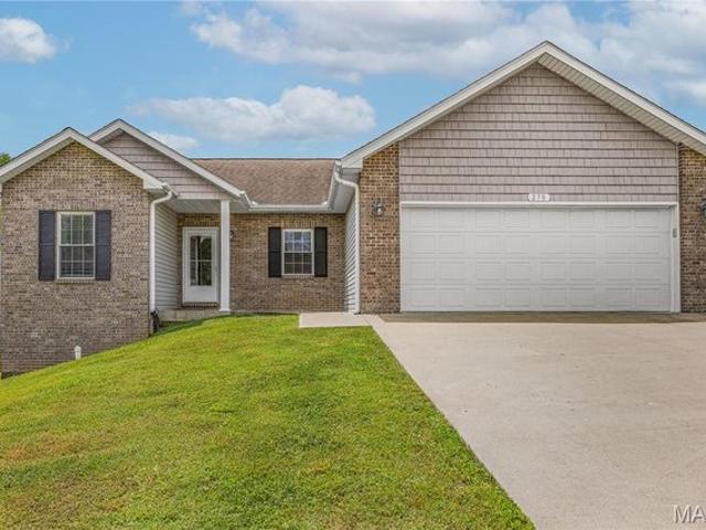 House for sale in Jackson, Missouri