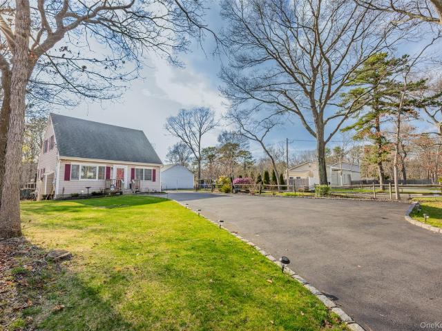 House for sale in Centereach, New York