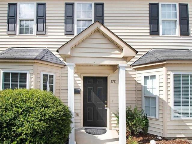 Townhouse for sale in Angier