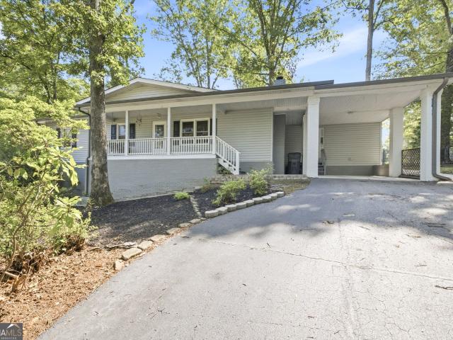 House for sale in Clarkesville, Habersham County