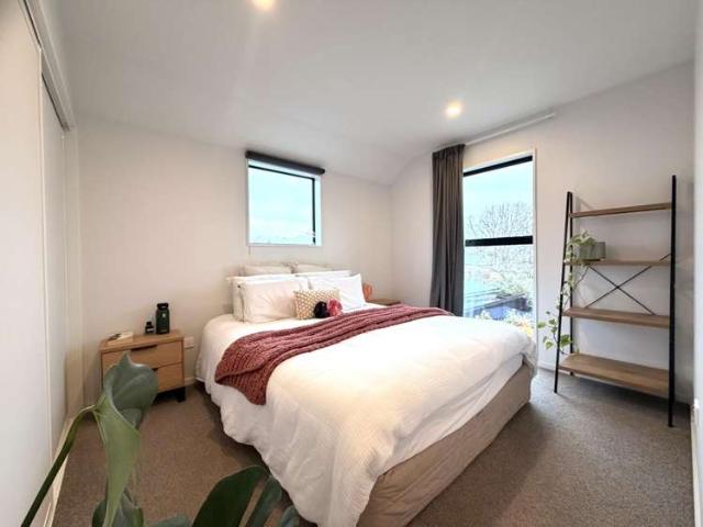 House for rent in Chaslands, Canterbury