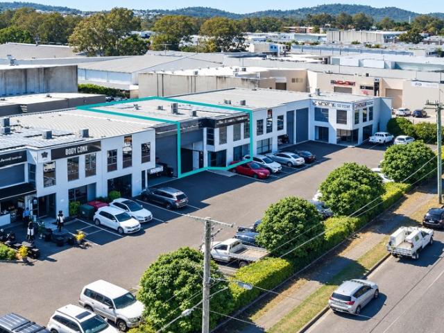 Warehouse for rent in Mansfield, Greater Brisbane
