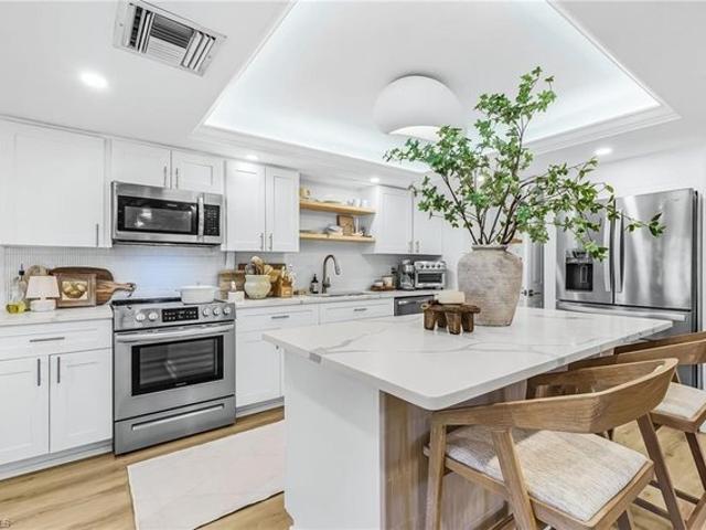 Townhouse for sale in Bonita Springs, Florida